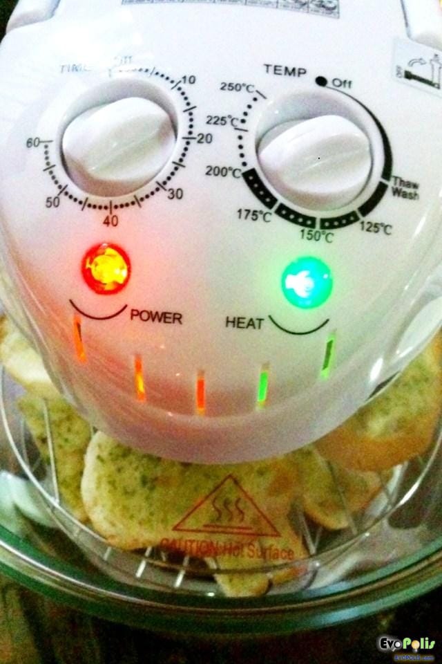 MyHome Convection Oven Garlic Breads with Baby Clams หอยลายกับขนม