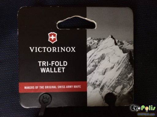 Victorinox Tri-Fold Wallet-03