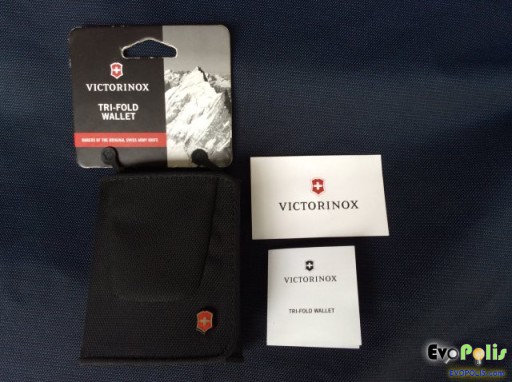Victorinox Tri-Fold Wallet-21