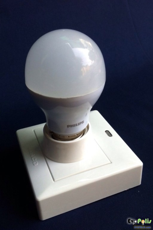 14W-LEDBulb-Haco-E27-Lamp-Holder-03